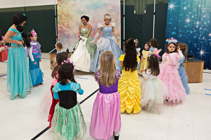 Kids dancing with princesses